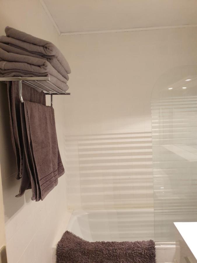 Mulhouse,grand Cosy&lumineux, 78m2 , Pour 5 Personnes *